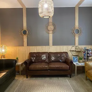  Hostal Bohobos